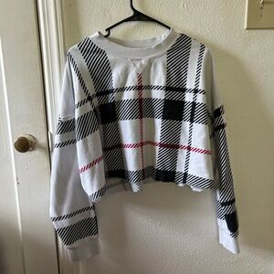 White, black, and red Colsie top